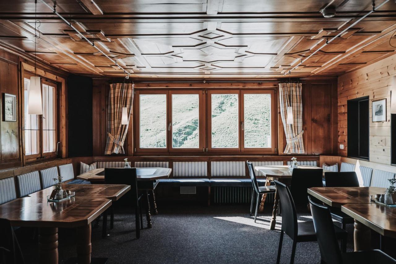 Hotel Adler Warth  Экстерьер фото